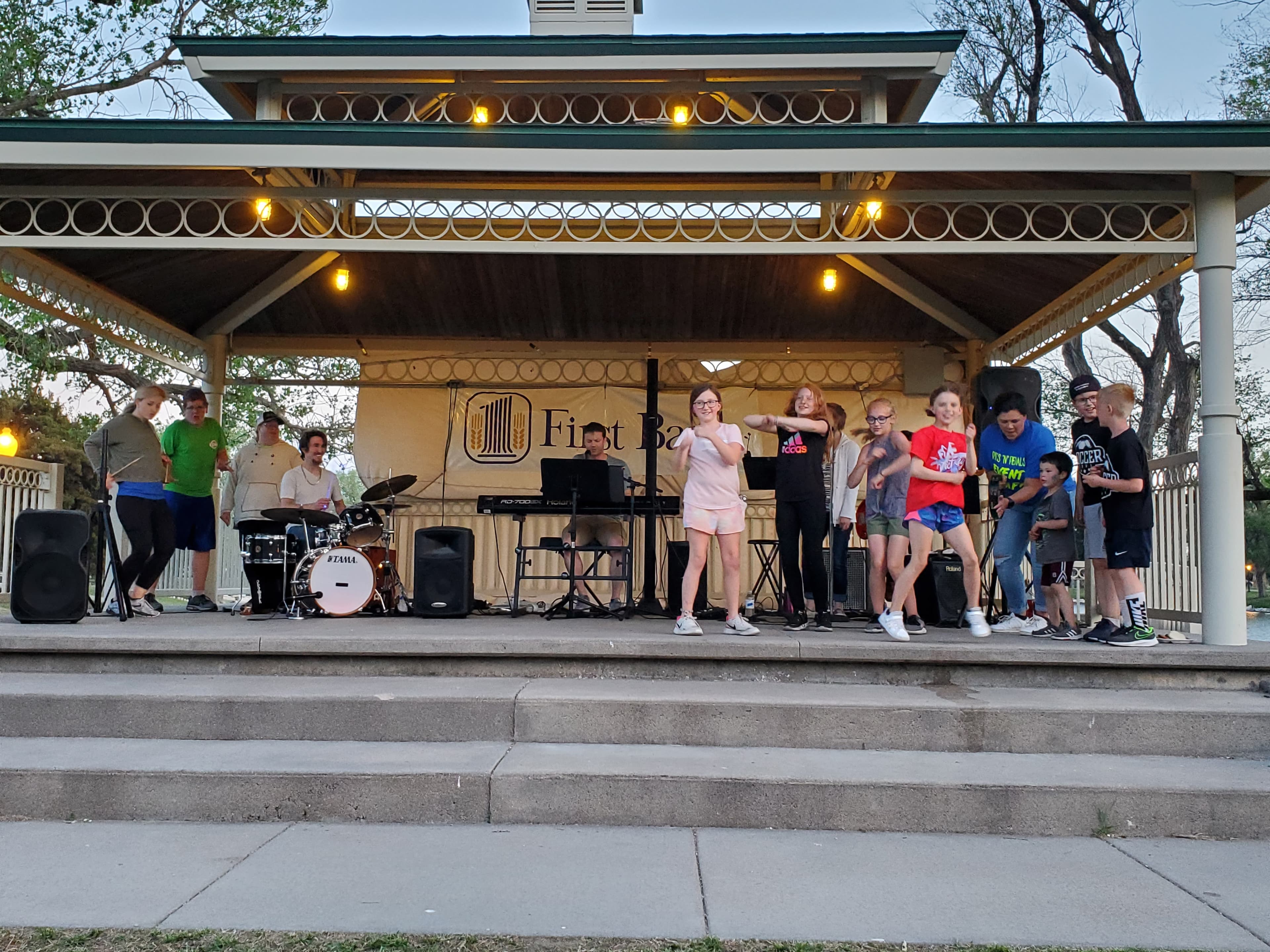 Outdoor concert in Sterling
